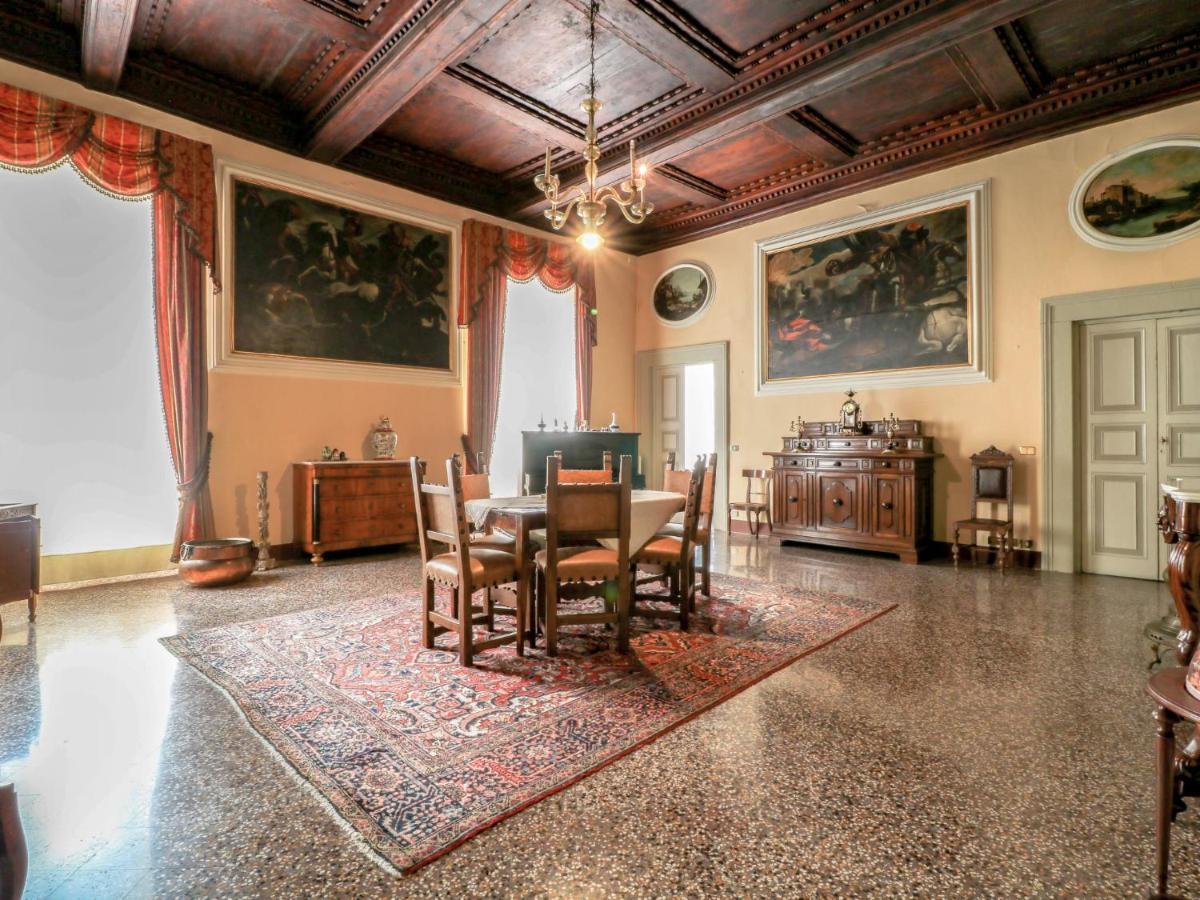 Apartment Palazzo Cittadella By Interhome Λούκα Εξωτερικό φωτογραφία